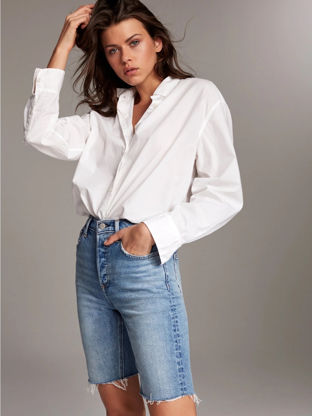 Aritzia Denim Forum 24 yoko Bermuda shorts button fly blue jeans casual cotton